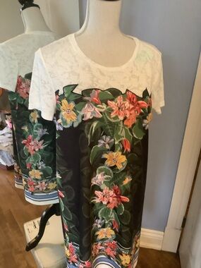 Desigual White Floral Lace Short Sleeve Dress